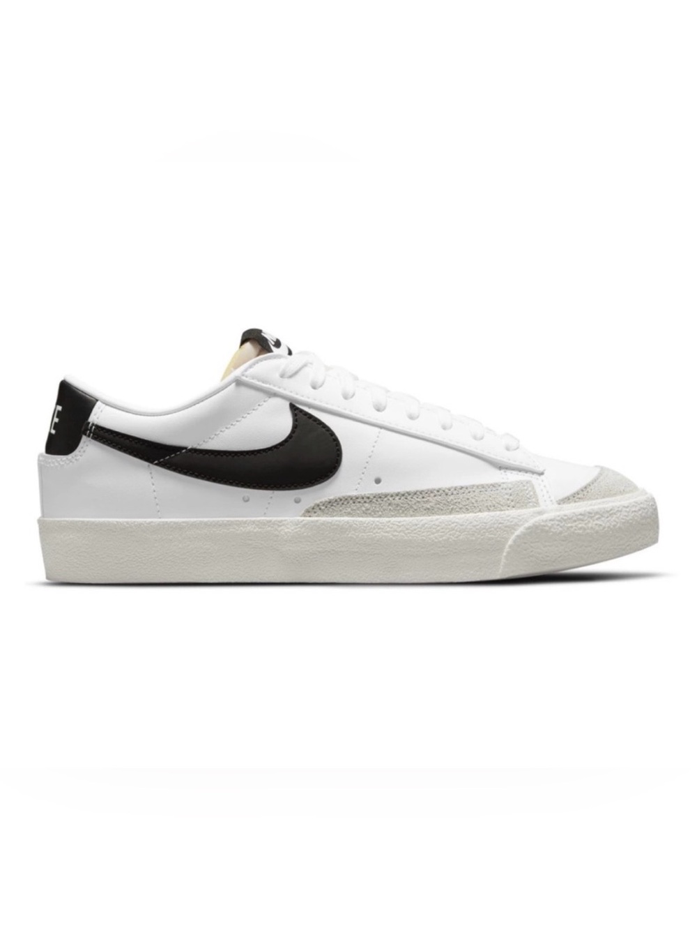 Women's Nike Blazer Low, white/black, size 10